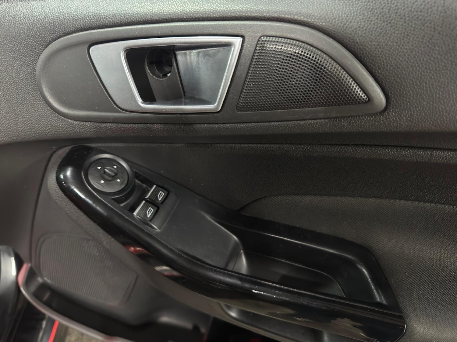 Used Ford Fiesta 2015 for sale - 78205422: Photo 10