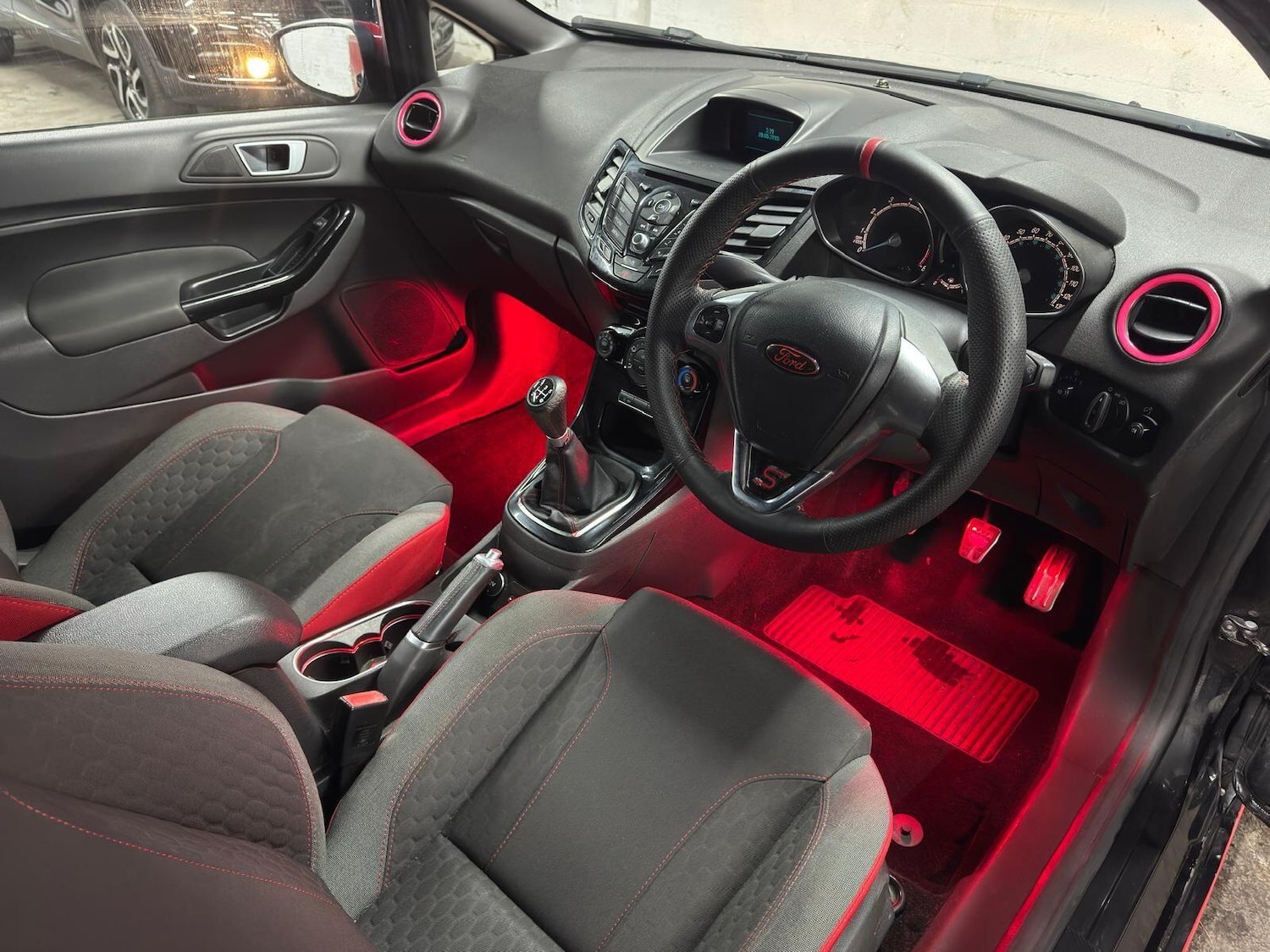 Used Ford Fiesta 2015 for sale - 78205422: Photo 13