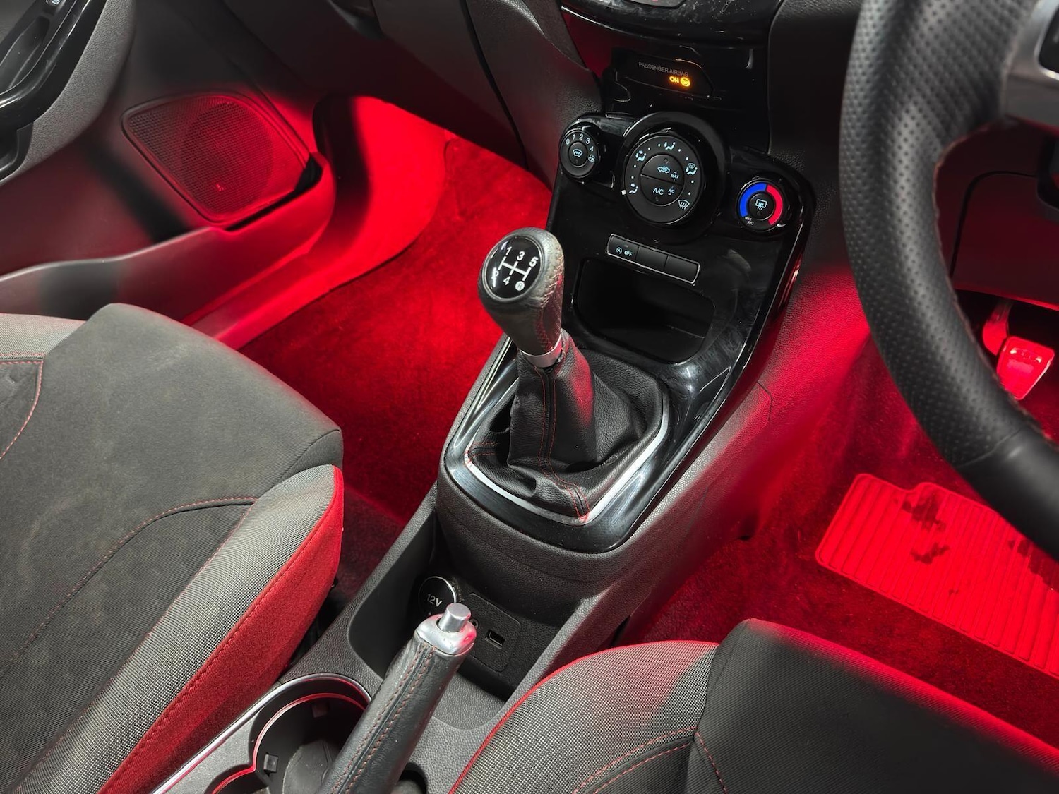 Used Ford Fiesta 2015 for sale - 78205422: Photo 20