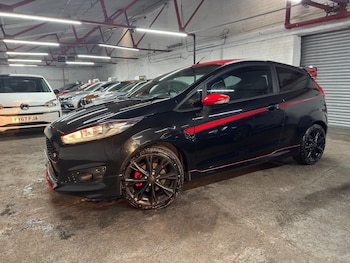 Used Ford Fiesta 2015 for sale - 78205422: Photo