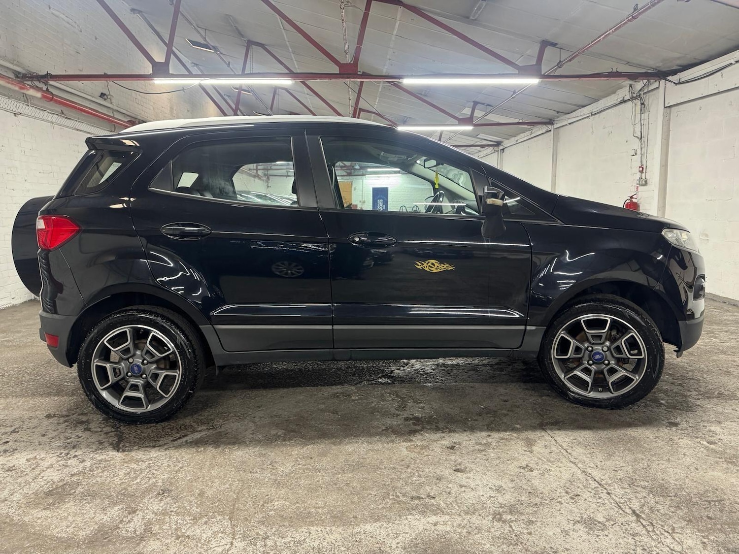 Used Ford Ecosport 2015 for sale - 76085213: Photo 11