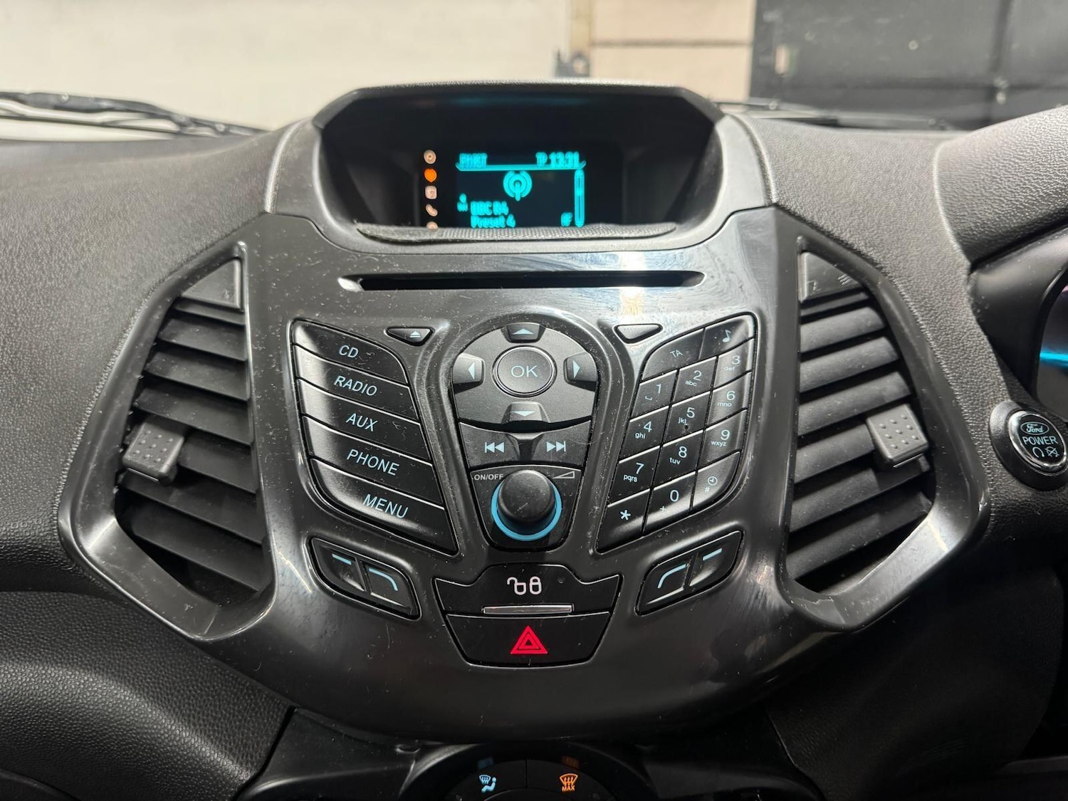 Used Ford Ecosport 2015 for sale - 76085213: Photo 19
