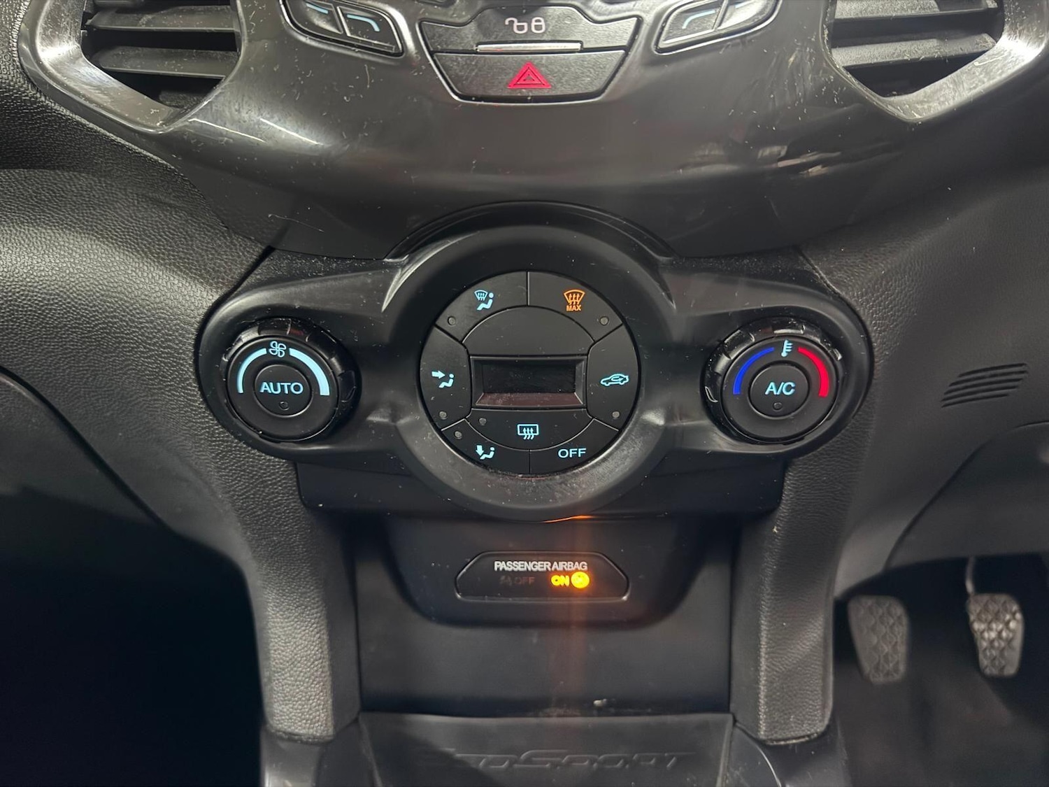 Used Ford Ecosport 2015 for sale - 76085213: Photo 20