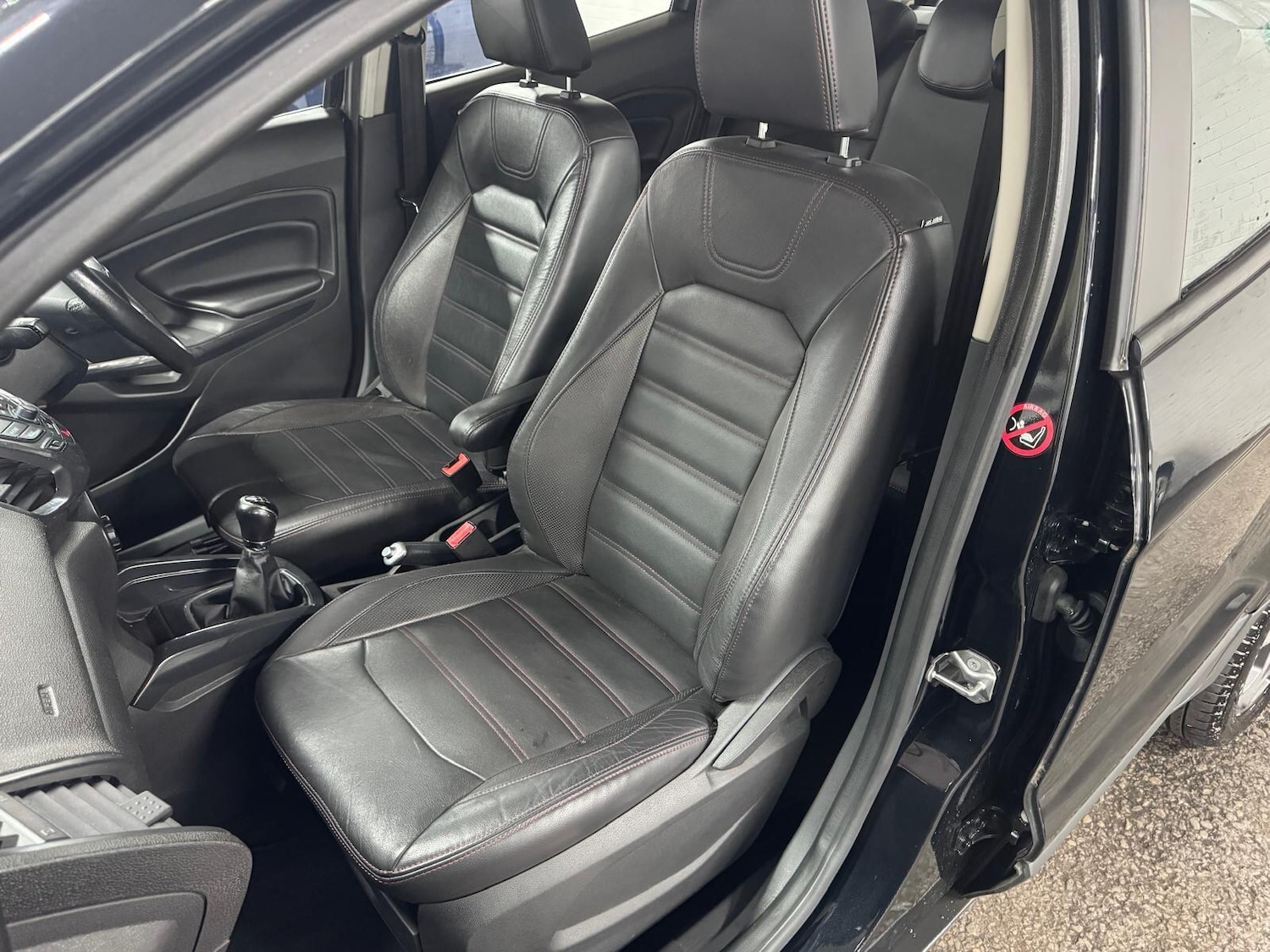 Used Ford Ecosport 2015 for sale - 76085213: Photo 43