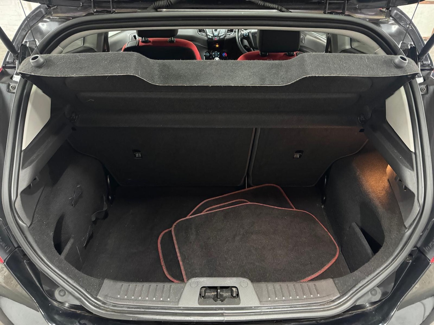 Used Ford Fiesta 2014 for sale - 76742405: Photo 10