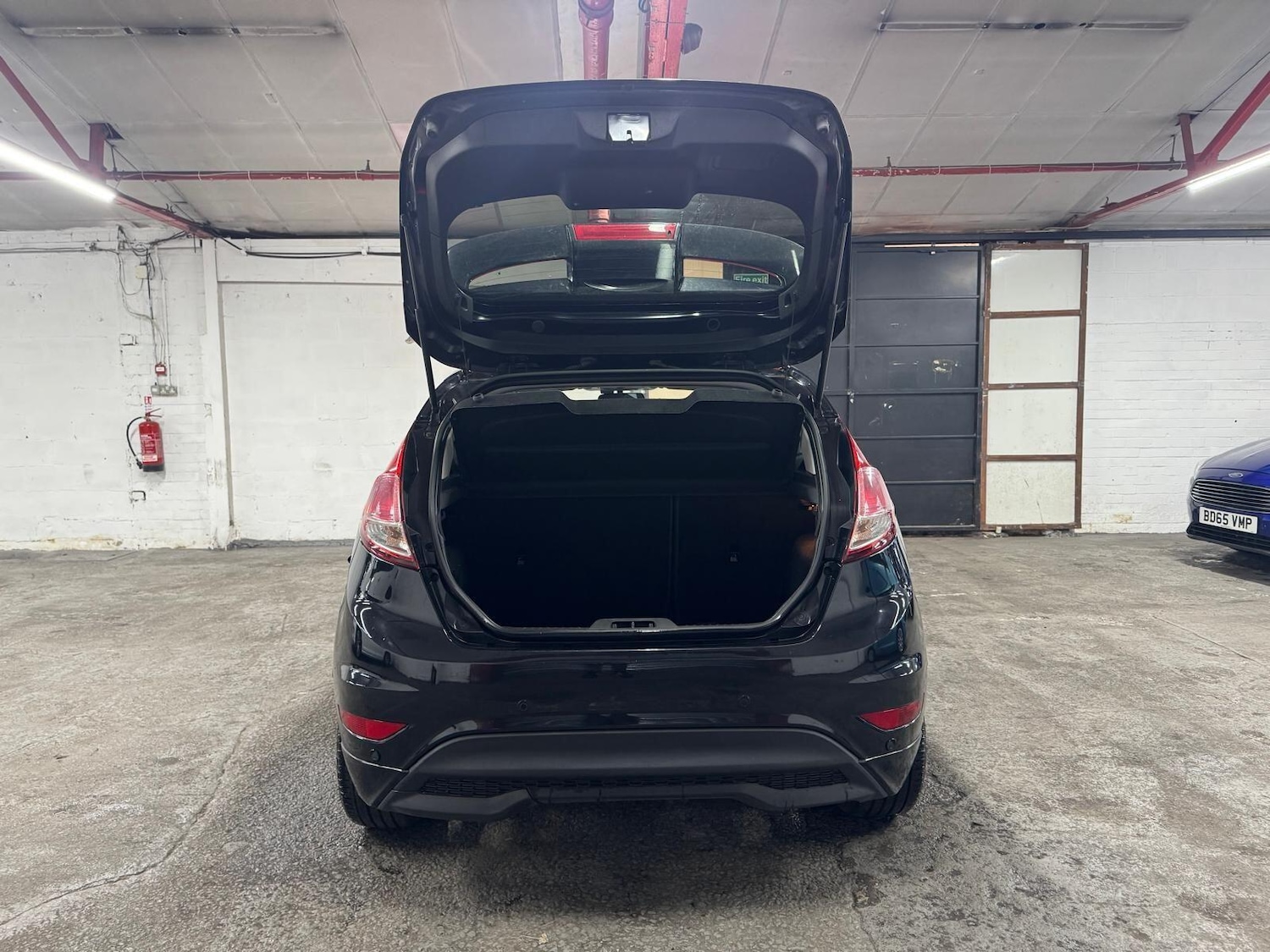 Used Ford Fiesta 2014 for sale - 76742405: Photo 11