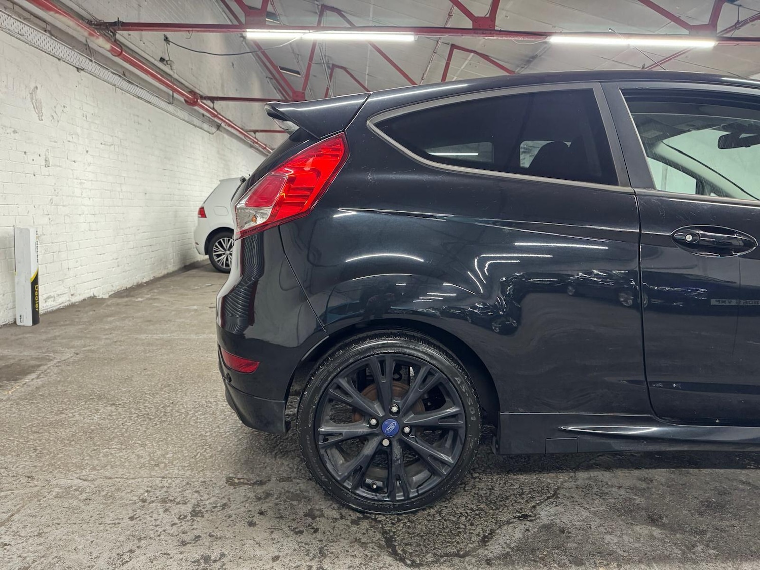 Used Ford Fiesta 2014 for sale - 76742405: Photo 14