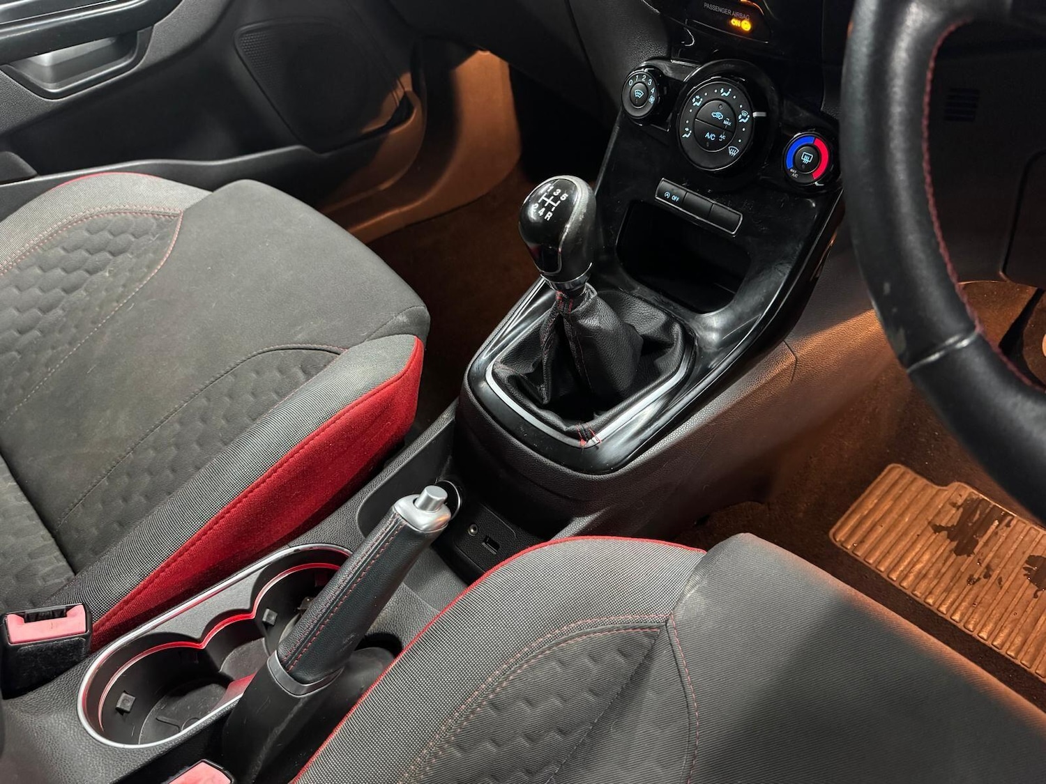 Used Ford Fiesta 2014 for sale - 76742405: Photo 19