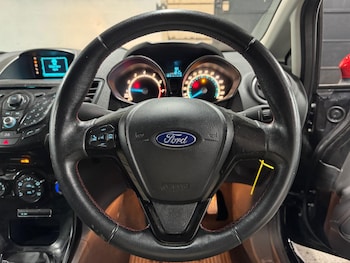 Used Ford Fiesta 2014 for sale - 76742405: Photo