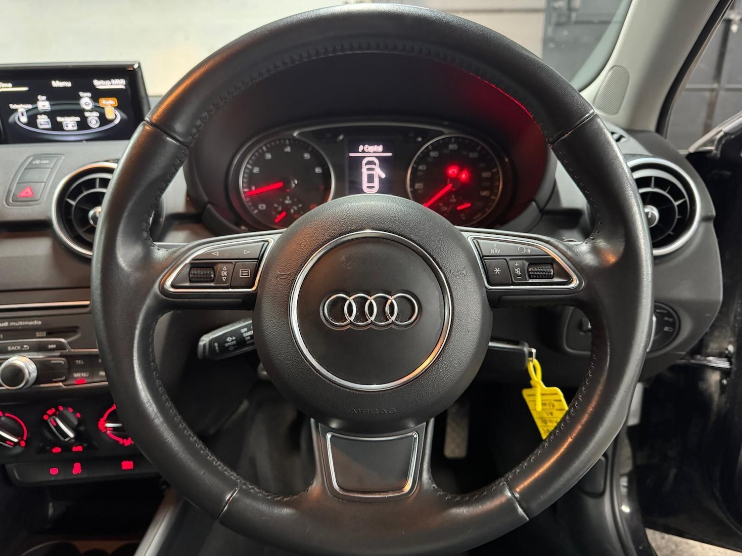 Used Audi A1 2015 for sale - 77091056: Photo 3