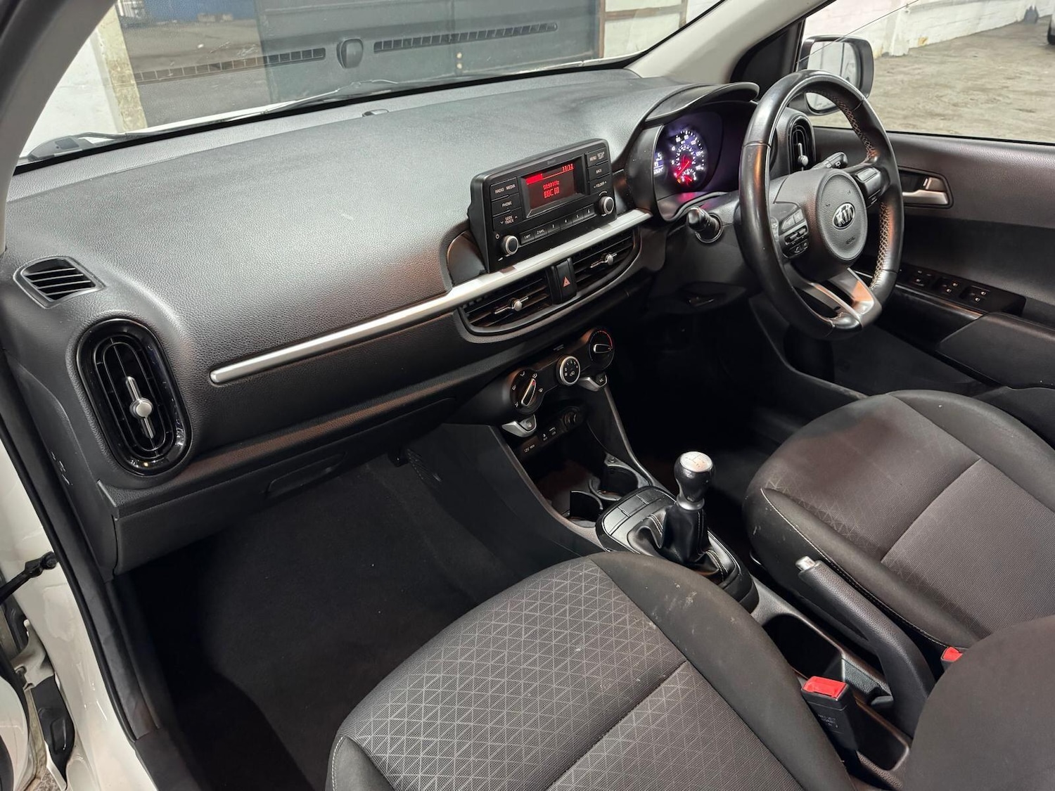 Used Kia Picanto 2018 for sale - 76850467: Photo 41