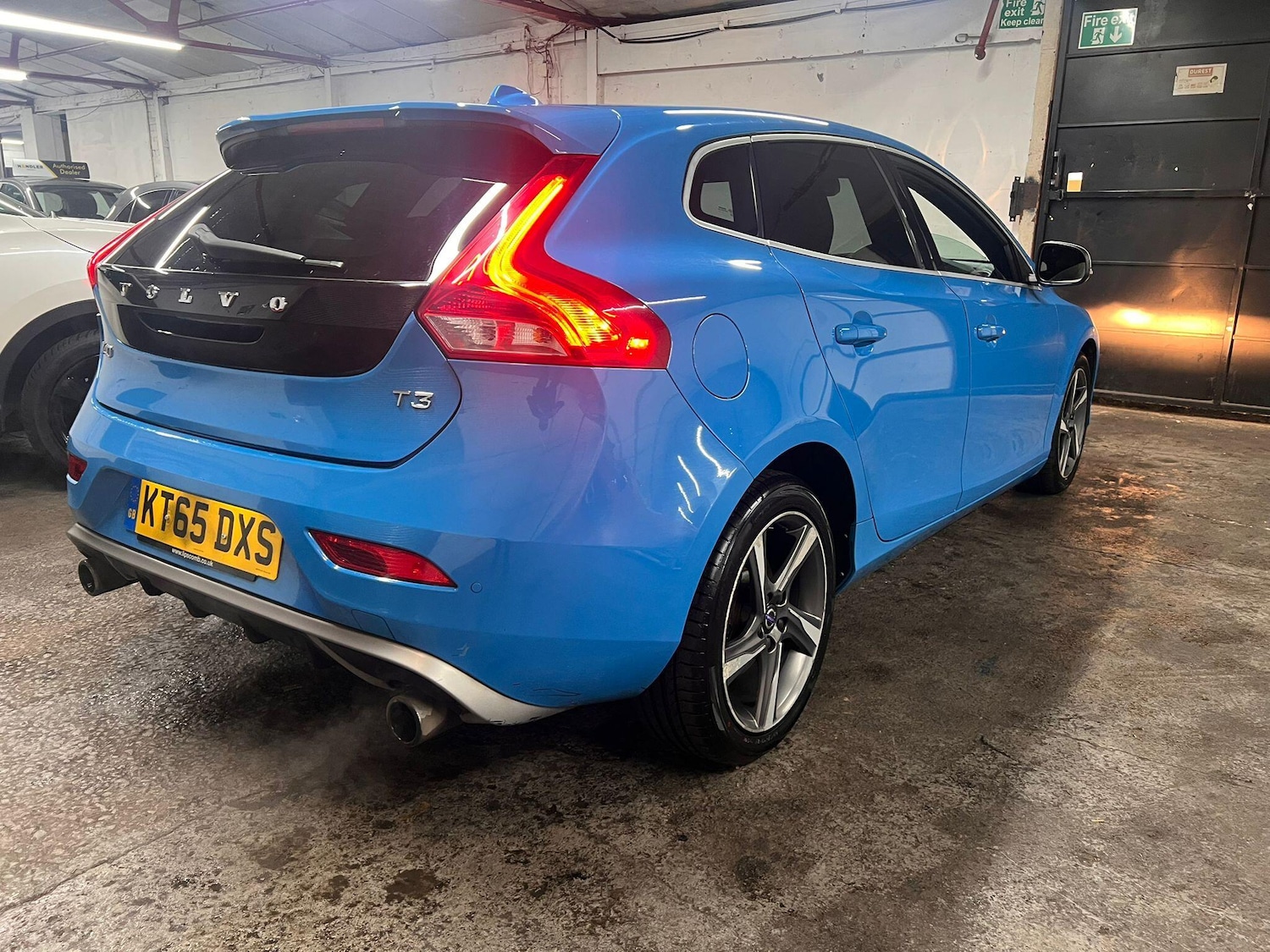 Used Volvo V40 for sale - 78115671: Photo 14