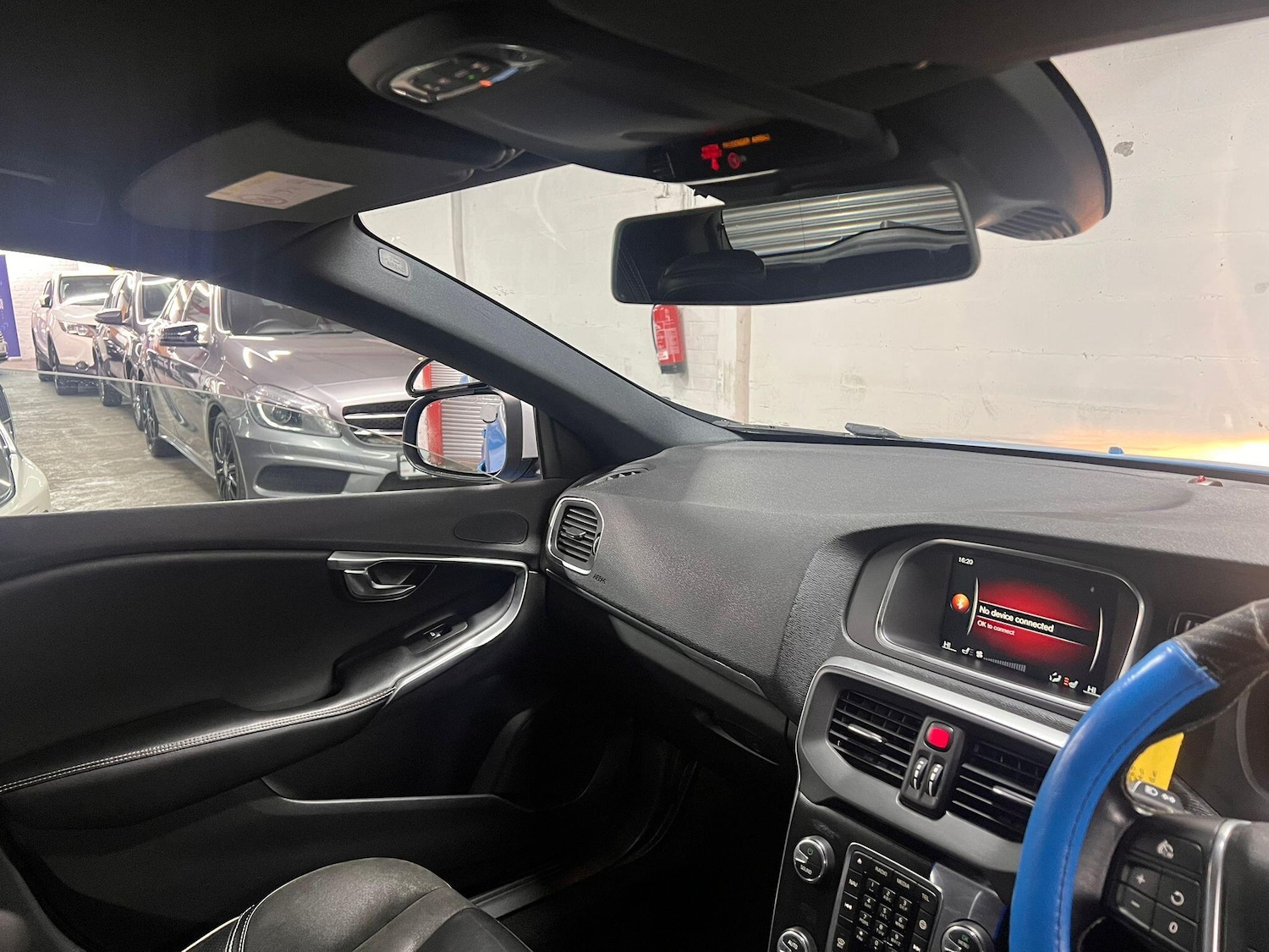 Used Volvo V40 for sale - 78115671: Photo 17