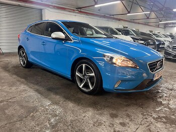 Used Volvo V40 2016 for sale - 78115671: Photo