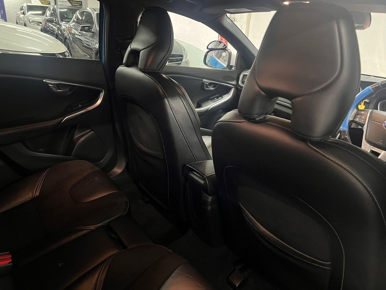 Used Volvo V40 for sale - 78115671: Photo 31