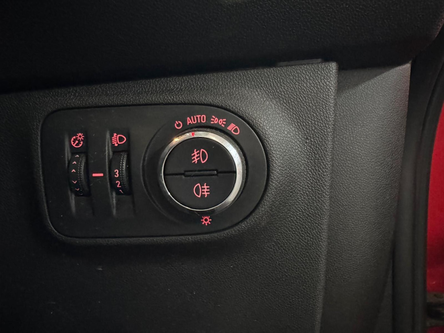 Used Vauxhall Corsa 2017 for sale - 77625833: Photo 19