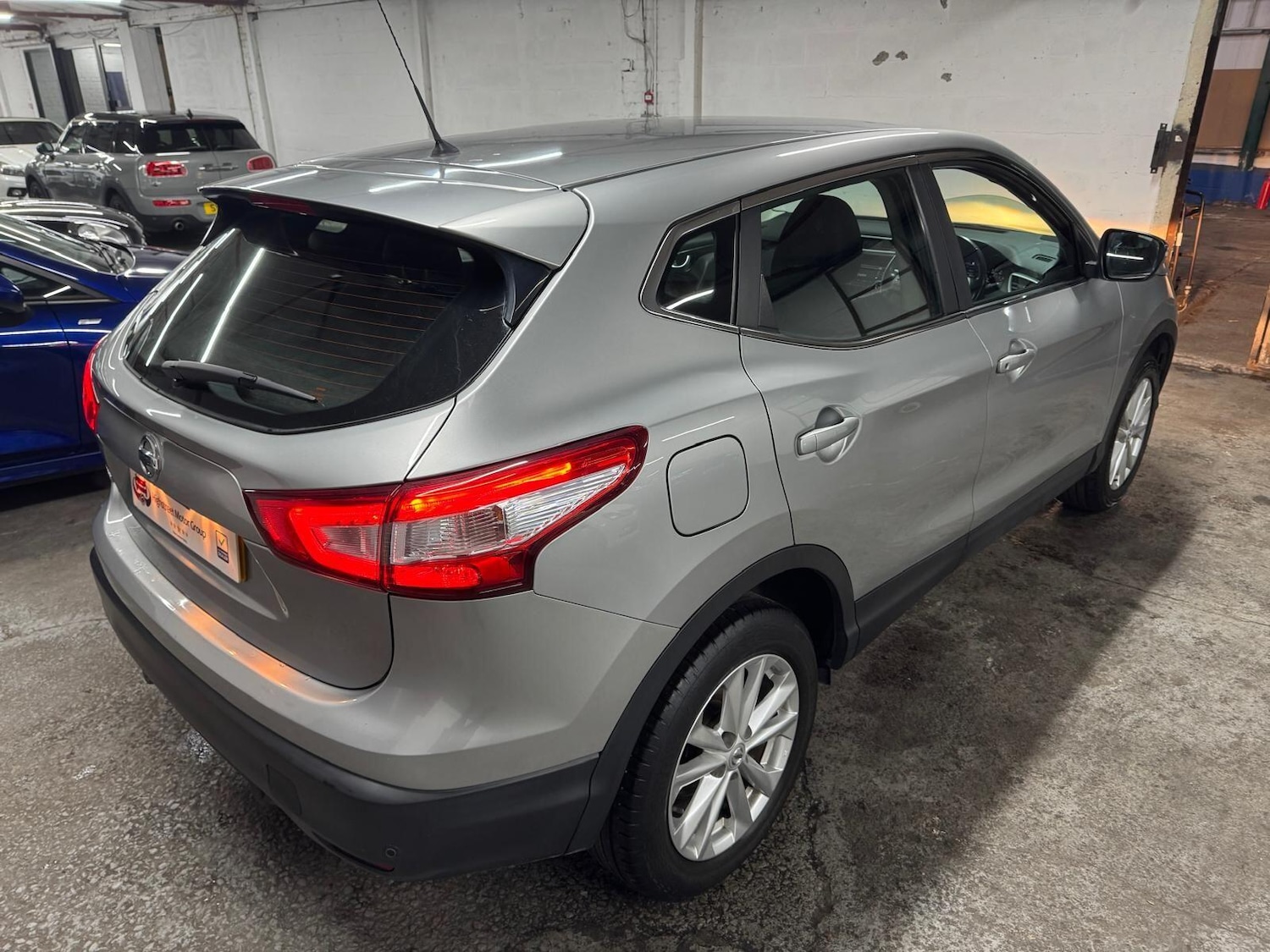 Used Nissan Qashqai 2017 for sale - 77074260: Photo 2