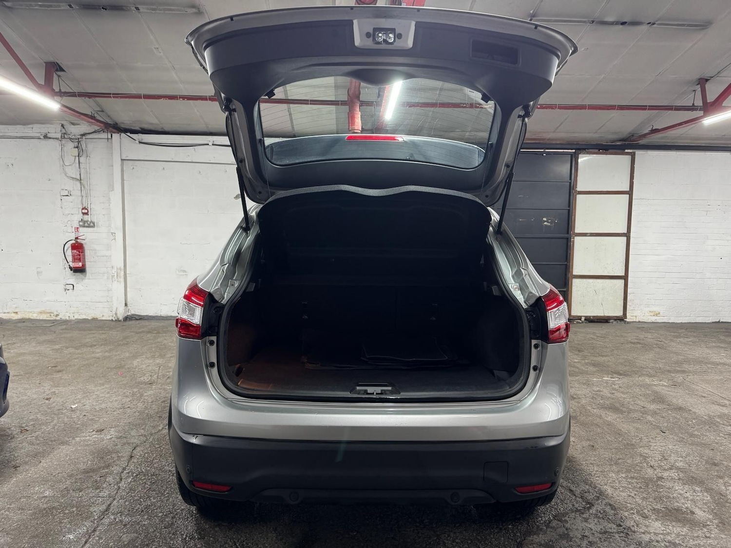 Used Nissan Qashqai 2017 for sale - 77074260: Photo 25