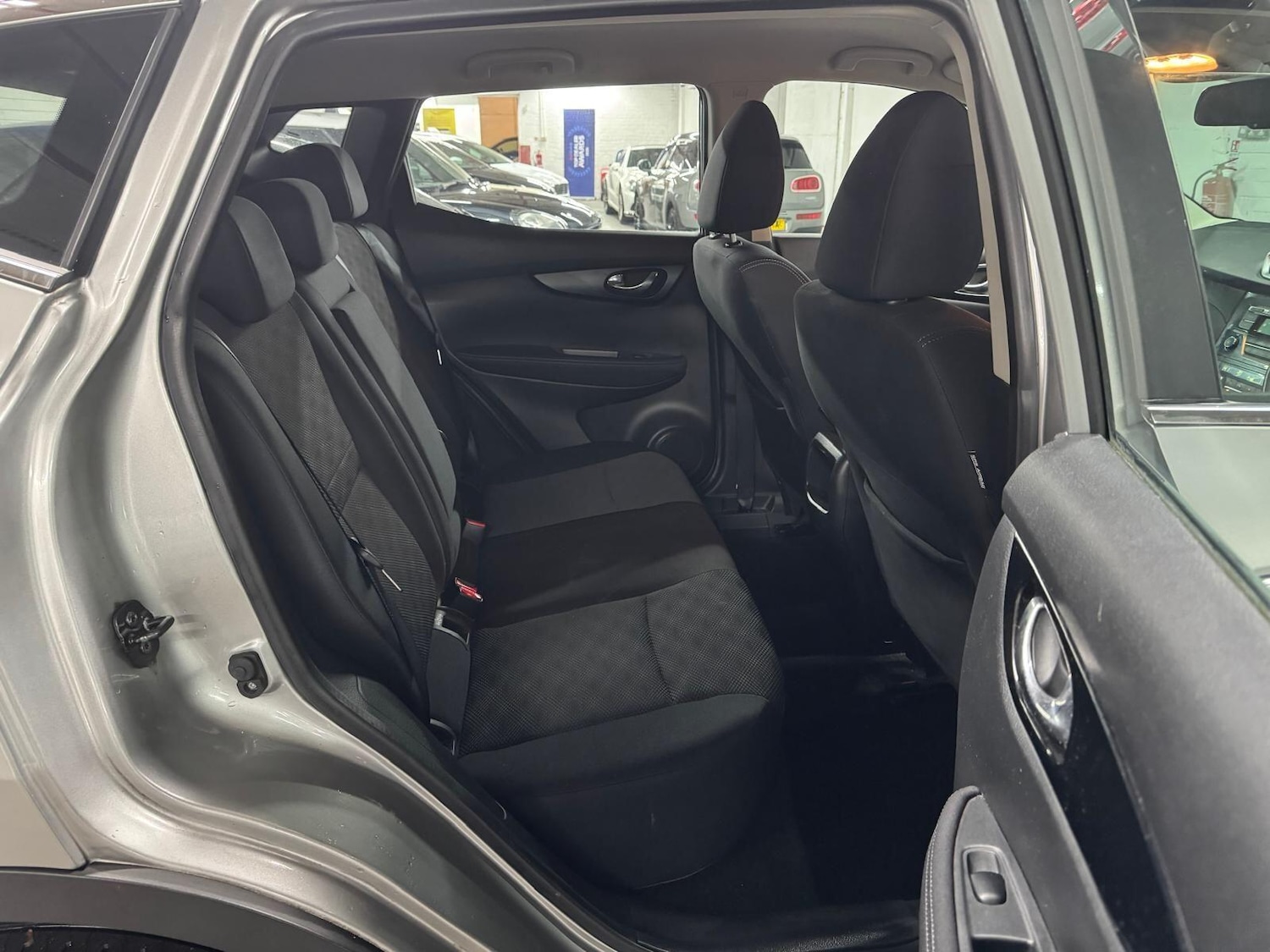 Used Nissan Qashqai 2017 for sale - 77074260: Photo 34