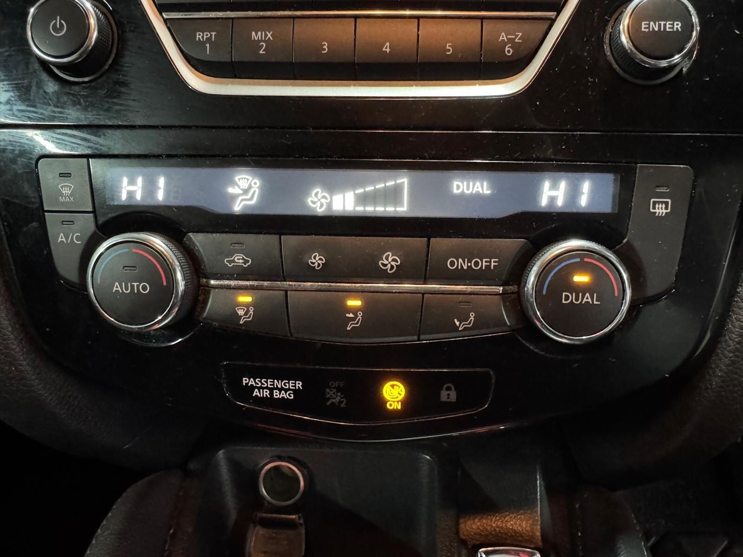 Used Nissan Qashqai 2017 for sale - 77074260: Photo 40