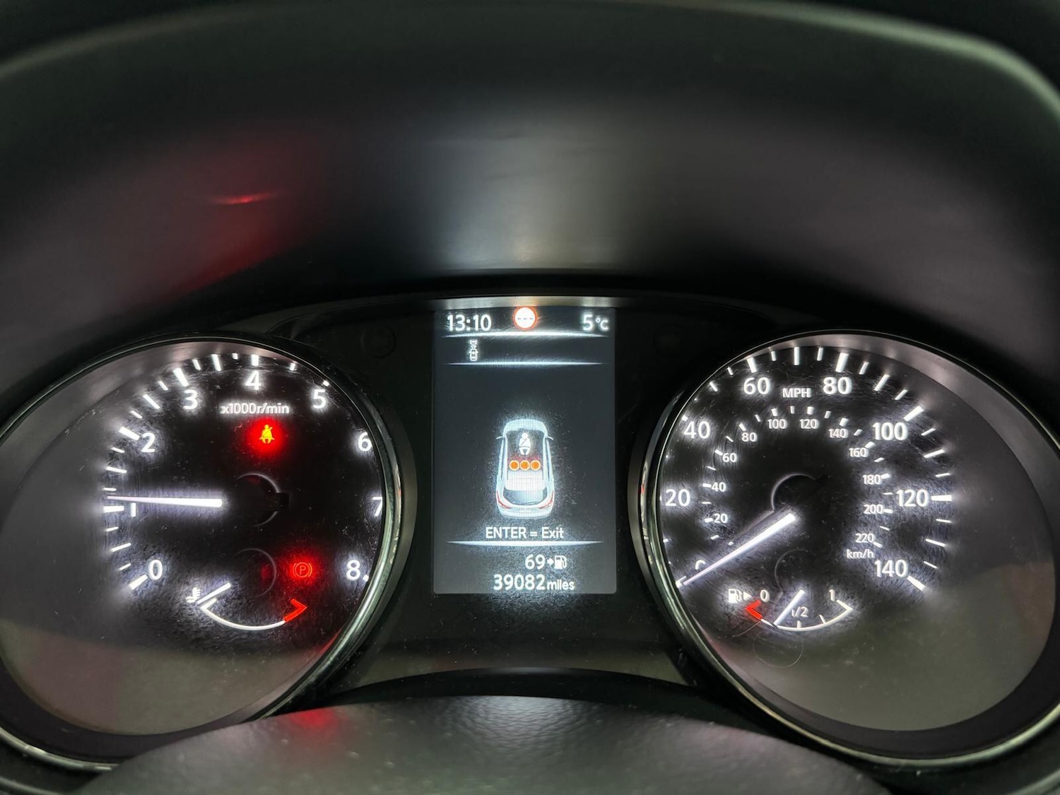 Used Nissan Qashqai 2017 for sale - 77074260: Photo 44