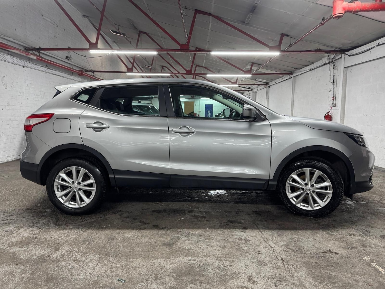 Used Nissan Qashqai 2017 for sale - 77074260: Photo 52