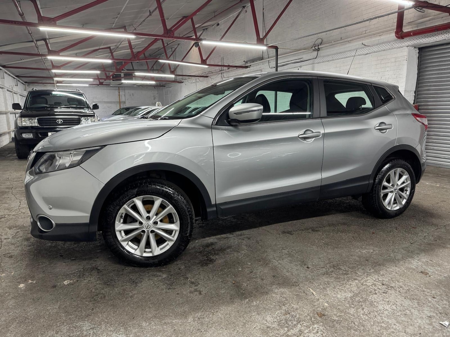 Used Nissan Qashqai 2017 for sale - 77074260: Photo 56