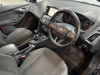 Used Ford Focus 2015 for sale - 79553715: Photo