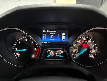 Used Ford Focus 2015 for sale - 79553715: Photo