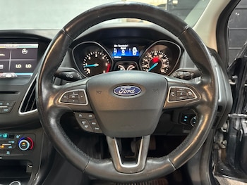 Used Ford Focus 2015 for sale - 79553715: Photo