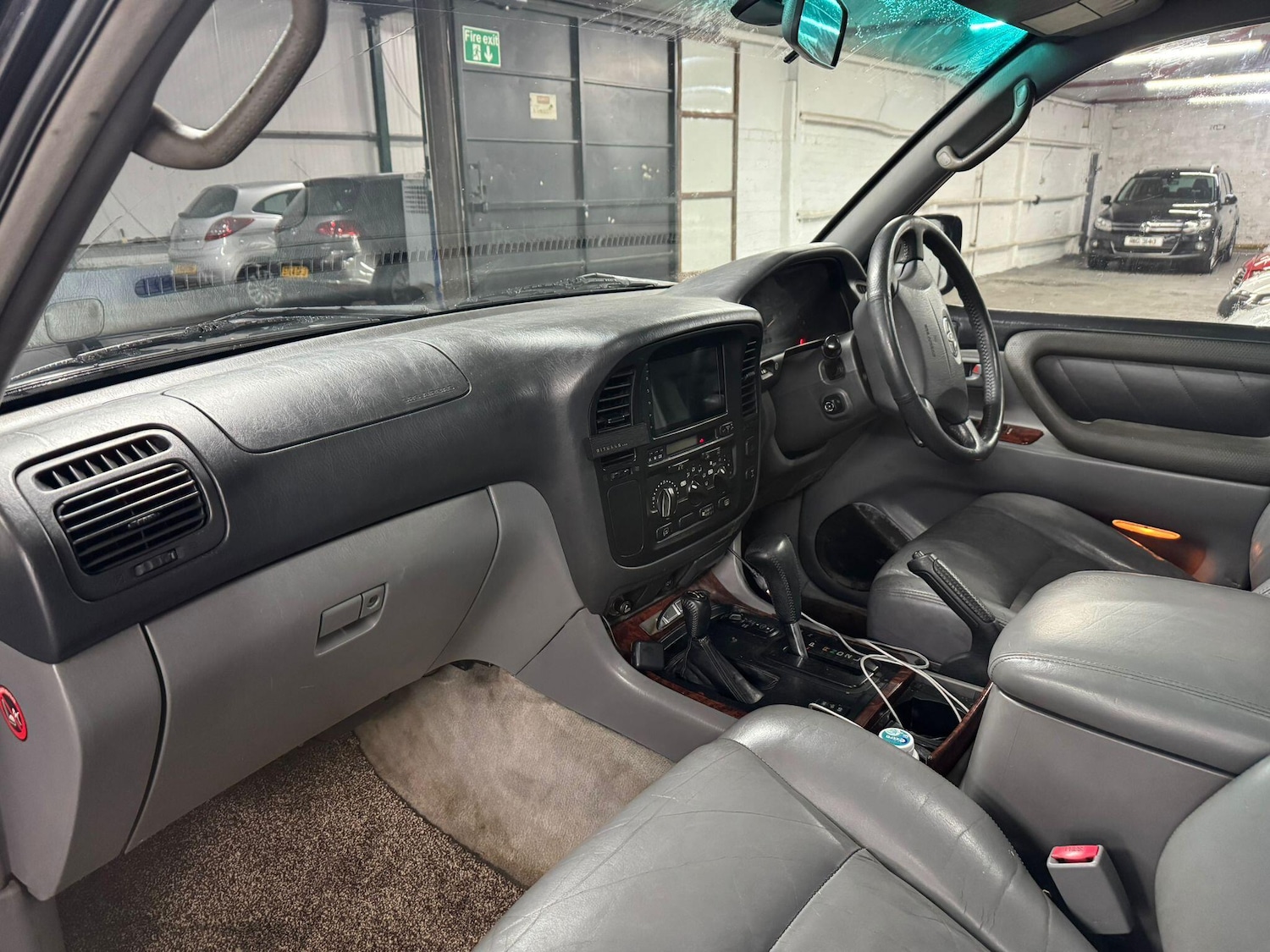 Used Toyota Land Cruiser Amazon 2001 for sale - 76742849: Photo 11