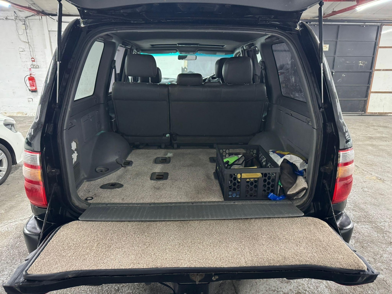 Used Toyota Land Cruiser Amazon 2001 for sale - 76742849: Photo 20