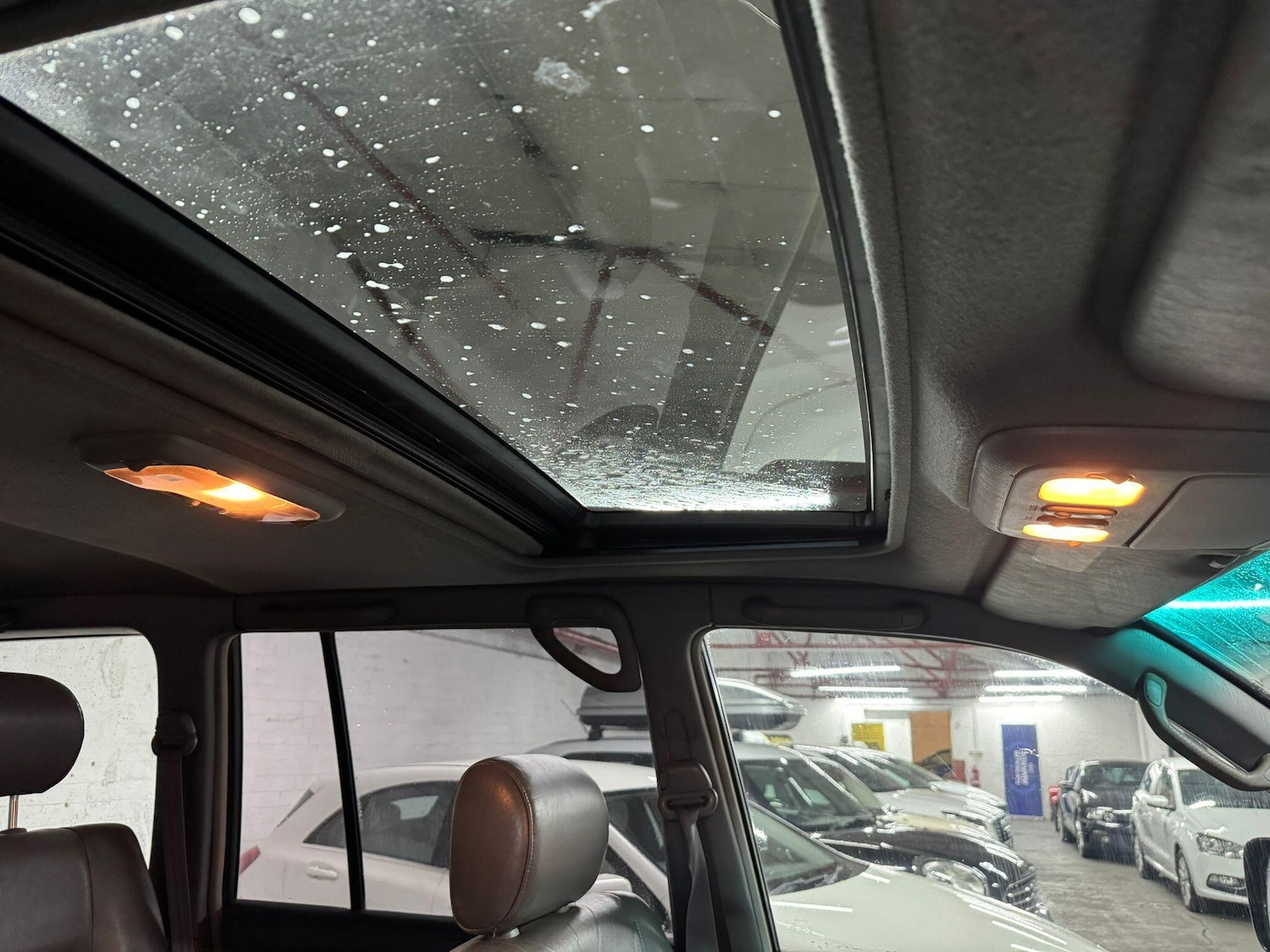 Used Toyota Land Cruiser Amazon 2001 for sale - 76742849: Photo 43