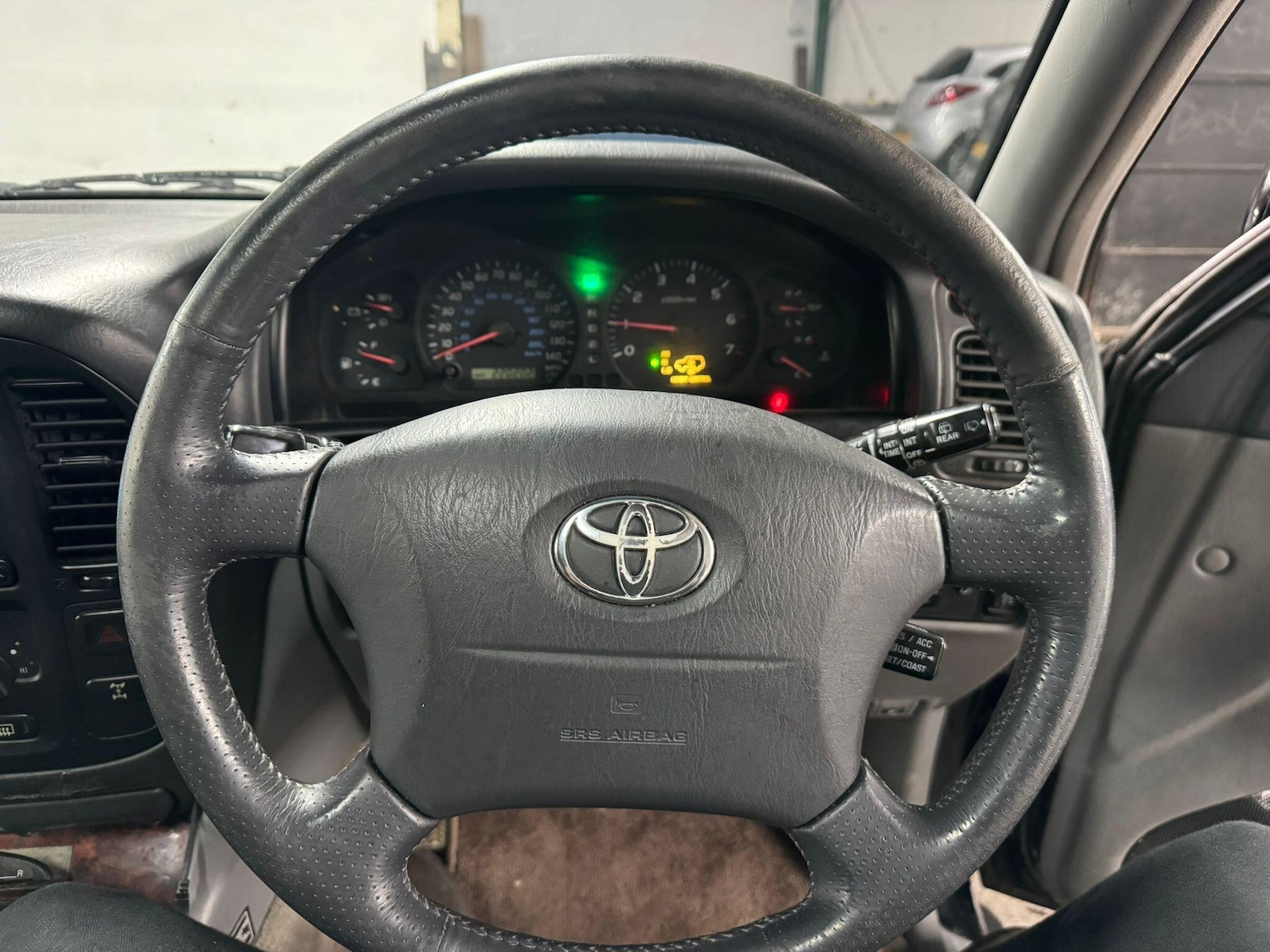 Used Toyota Land Cruiser Amazon 2001 for sale - 76742849: Photo 45