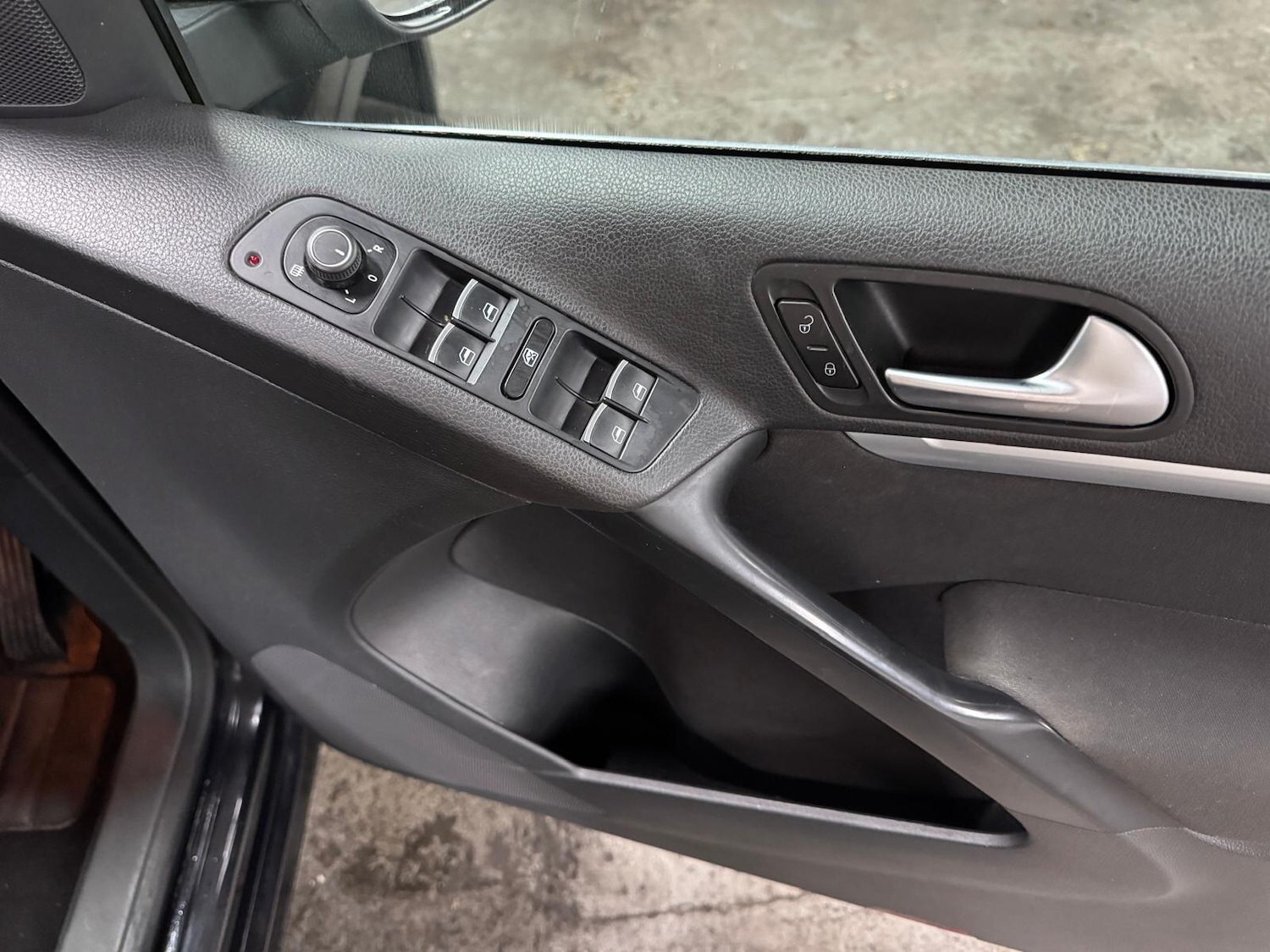 Used Volkswagen Tiguan 2016 for sale - 76913222: Photo 11