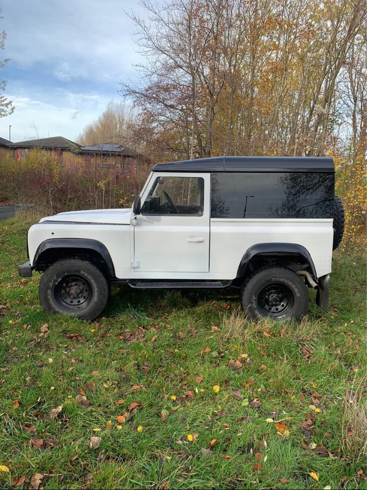 Used Land Rover Defender 90 1996 for sale - 76597155: Photo 2