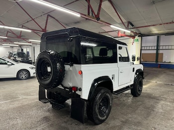 Used Land Rover Defender 90 1996 for sale - 76597155: Photo