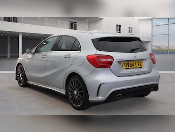 Used Mercedes-Benz A-Class 2014 for sale - 77808309: Photo