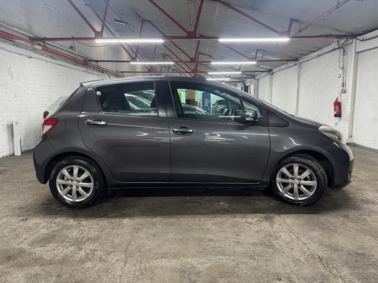 Used Toyota Yaris for sale - 77793409: Photo 11