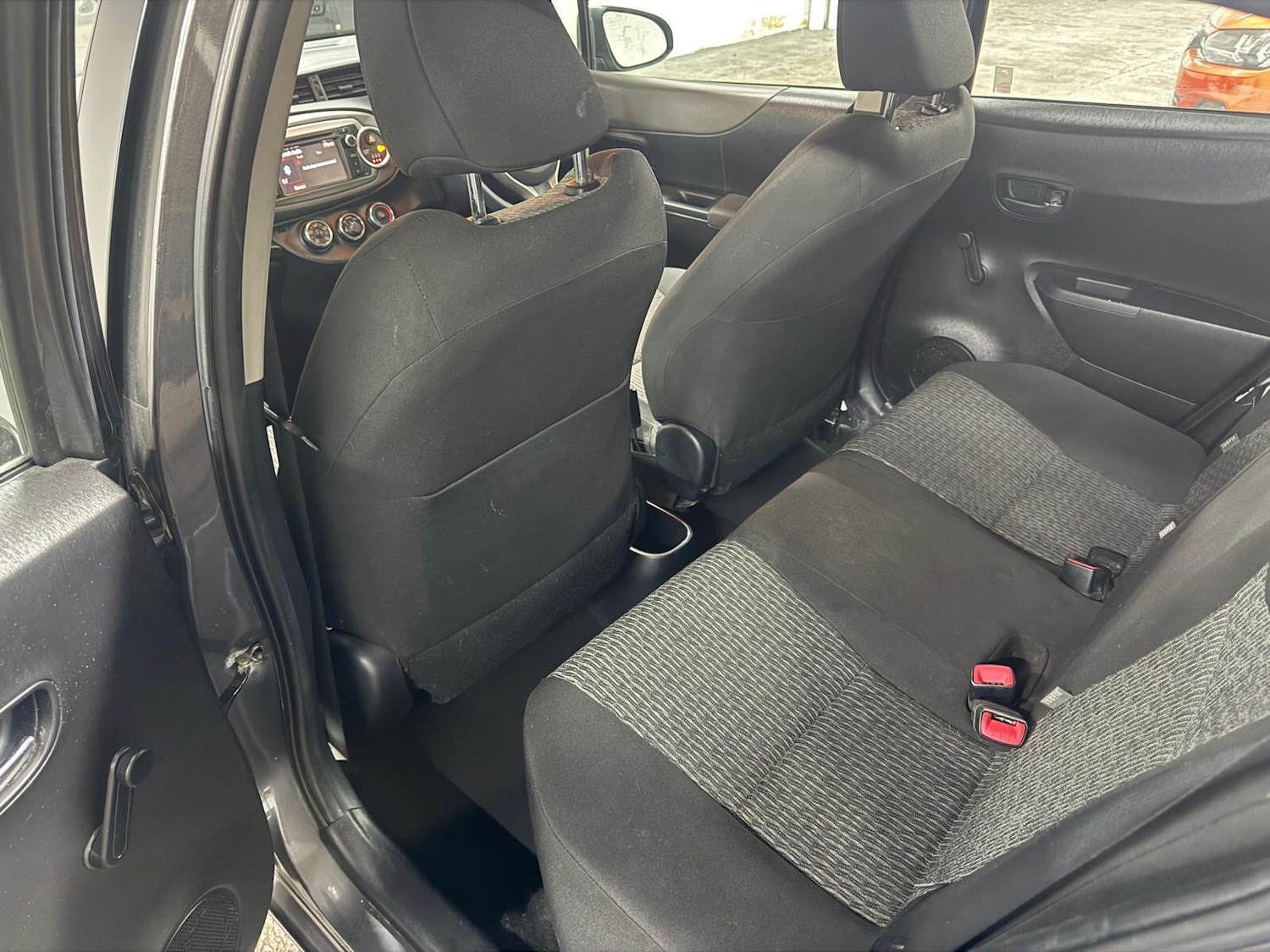 Used Toyota Yaris for sale - 77793409: Photo 32