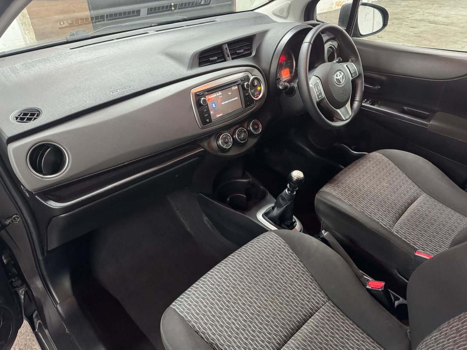 Used Toyota Yaris for sale - 77793409: Photo 33