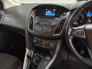 Used Ford Focus 2015 for sale - 79540595: Photo