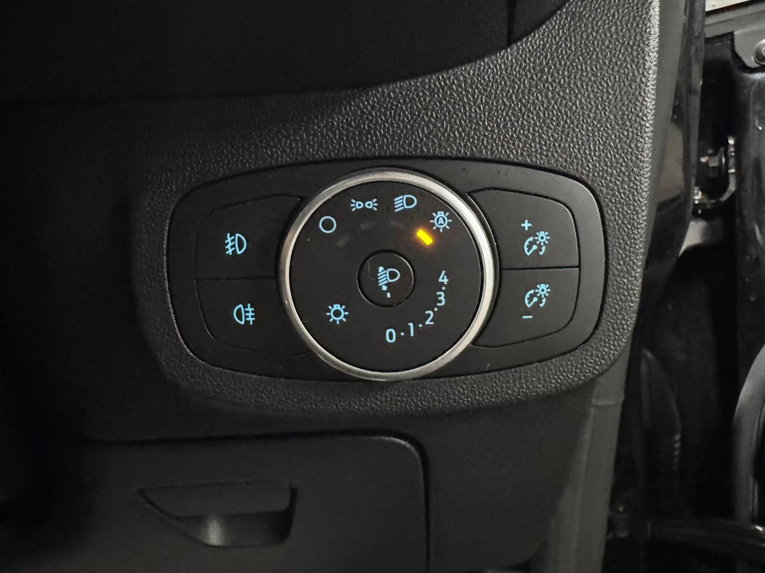 Used Ford Fiesta 2019 for sale - 77386395: Photo 36