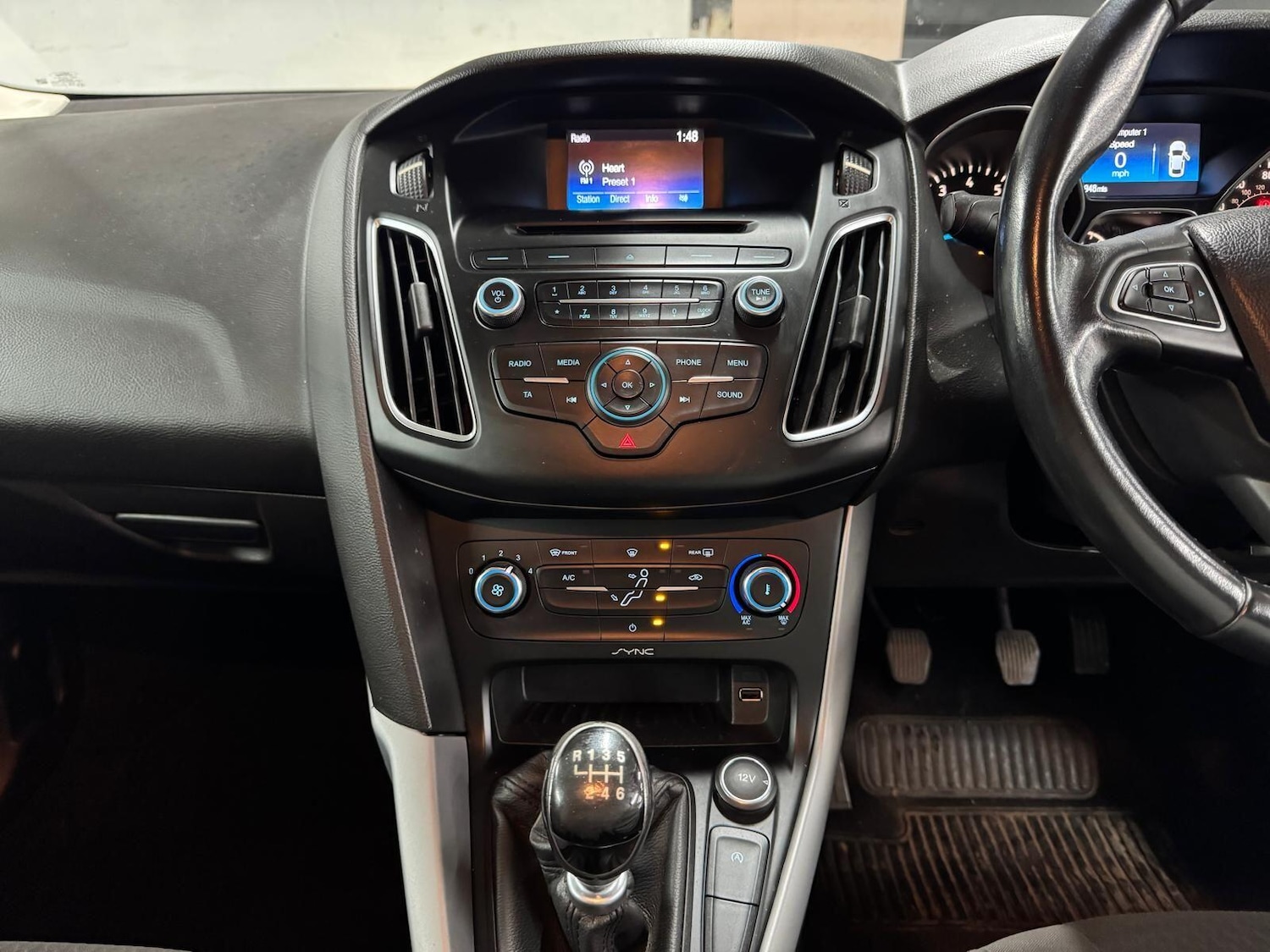 Used Ford Focus 2014 for sale - 76849761: Photo 10