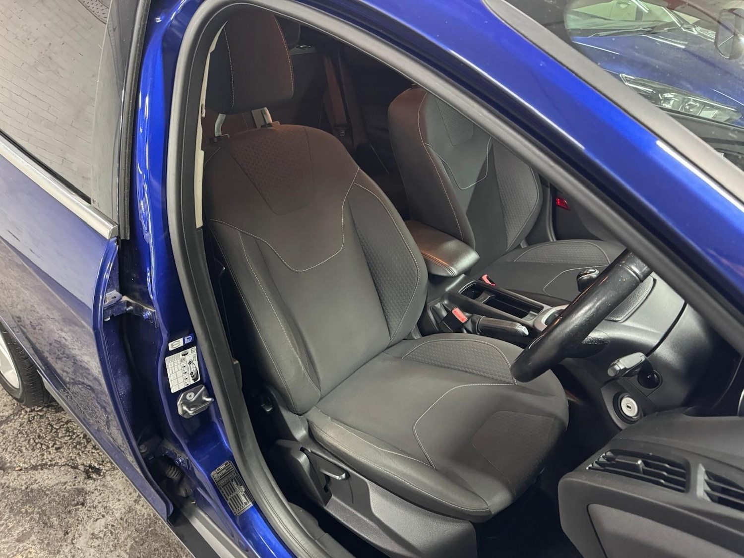 Used Ford Focus 2014 for sale - 76849761: Photo 17