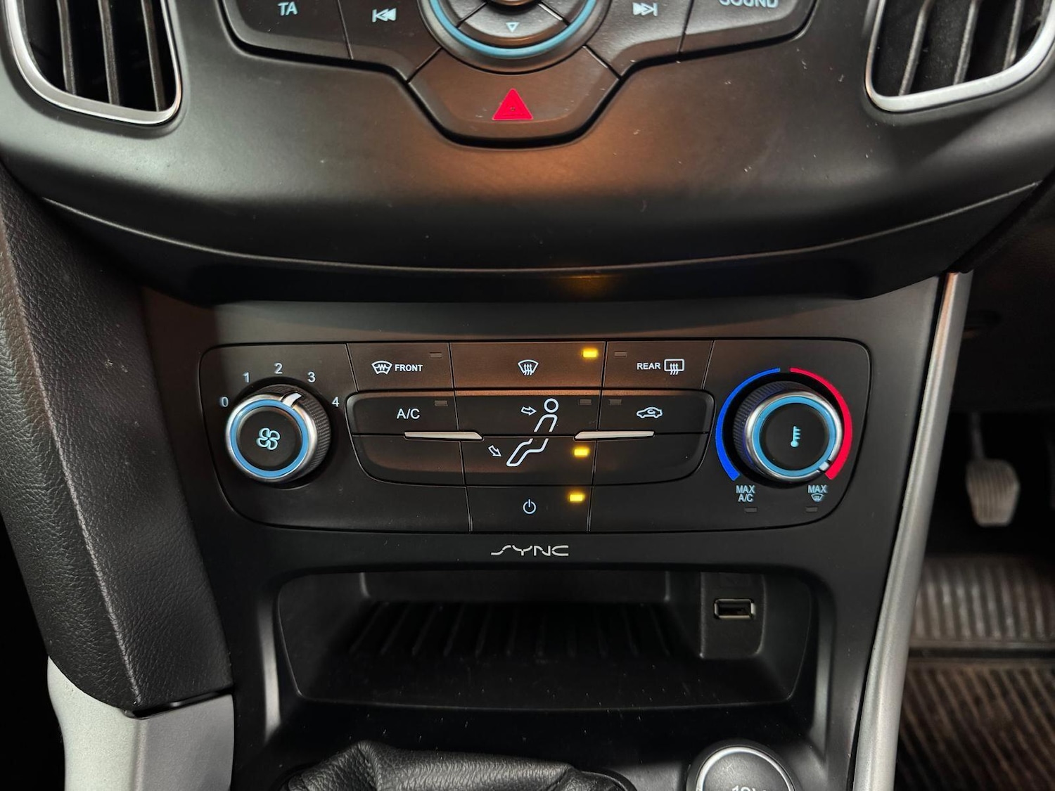 Used Ford Focus 2014 for sale - 76849761: Photo 22