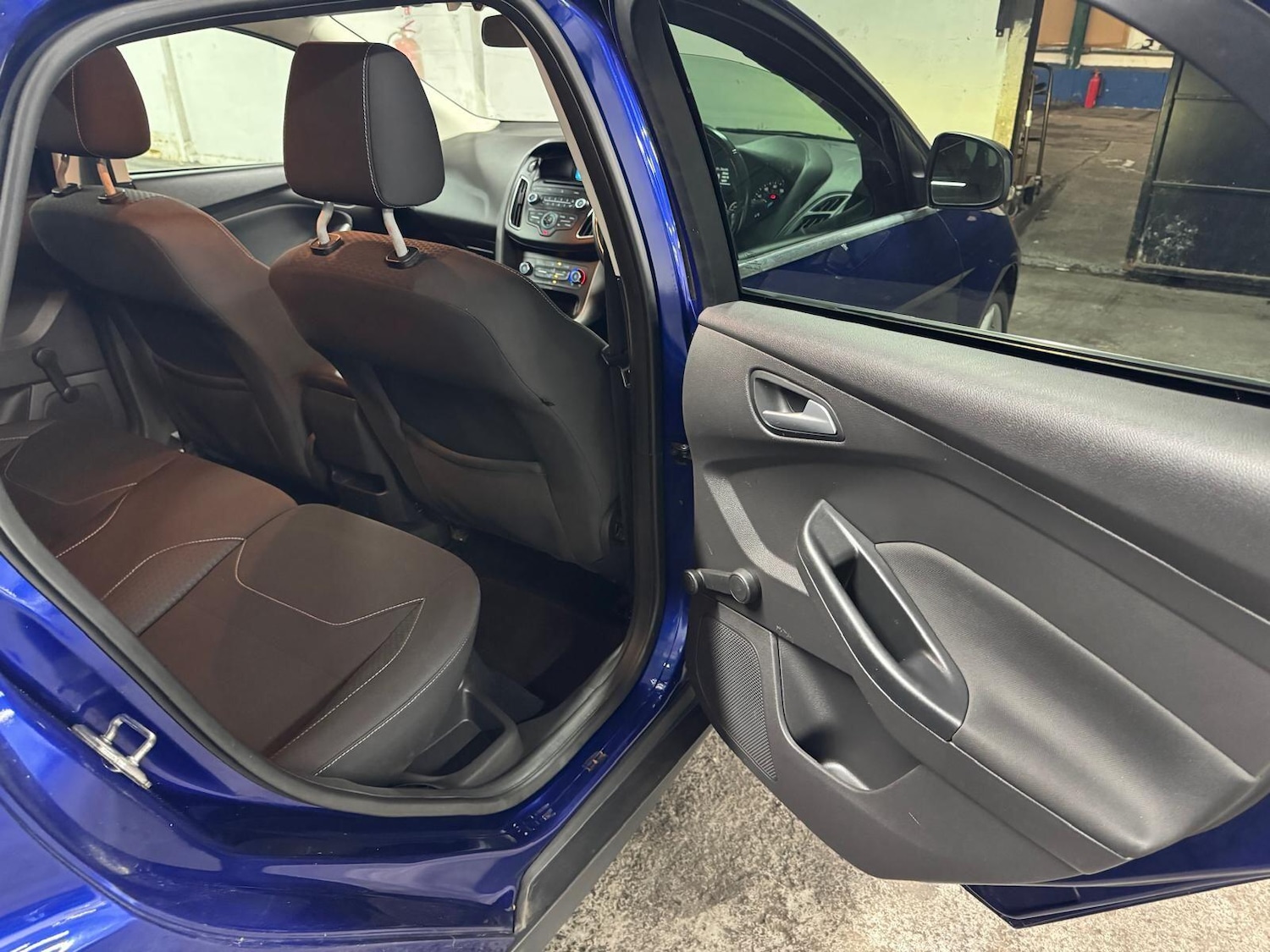 Used Ford Focus 2014 for sale - 76849761: Photo 25