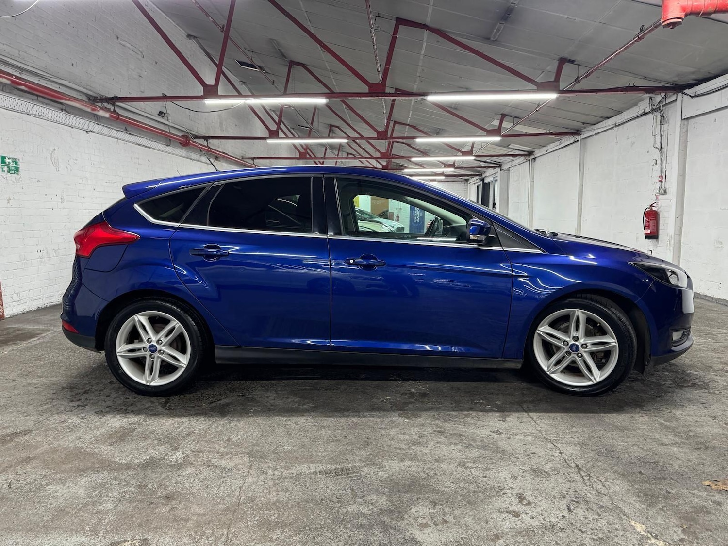 Used Ford Focus 2014 for sale - 76849761: Photo 5