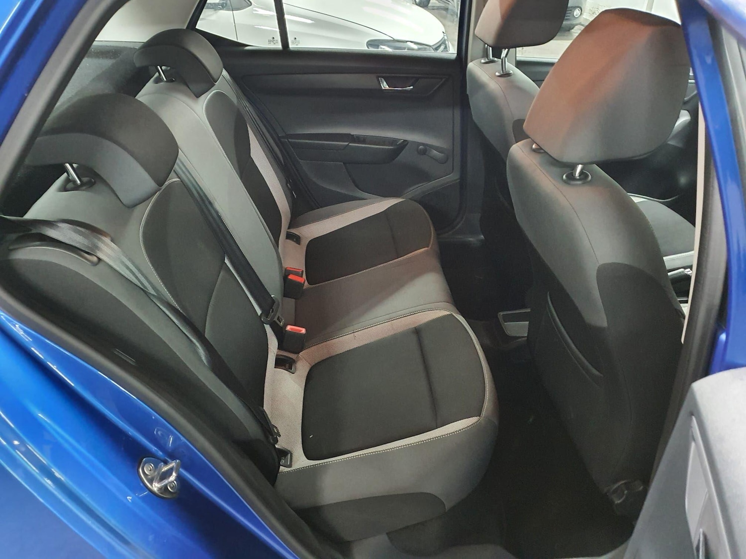 Vehicle 29