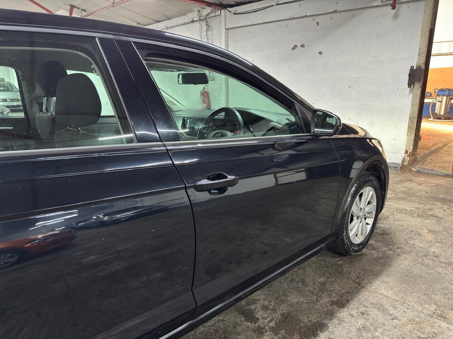 Used Volkswagen Polo for sale - 78136338: Photo 25